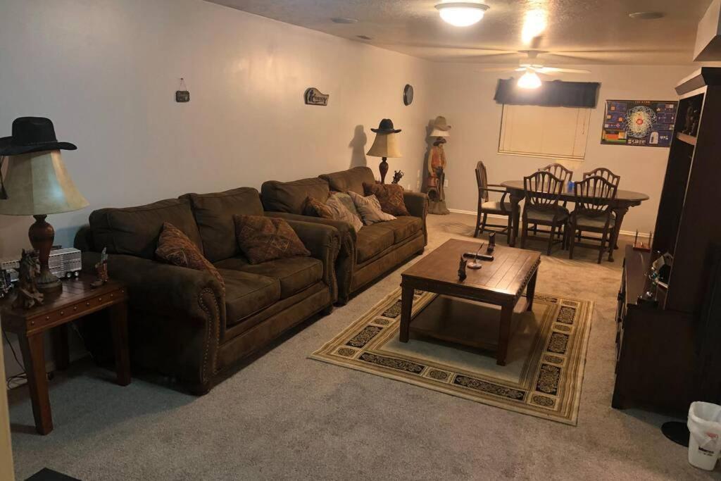Beautiful Secluded 2 Bedrooms 1 Bathroom Apartment South Weber Exterior foto